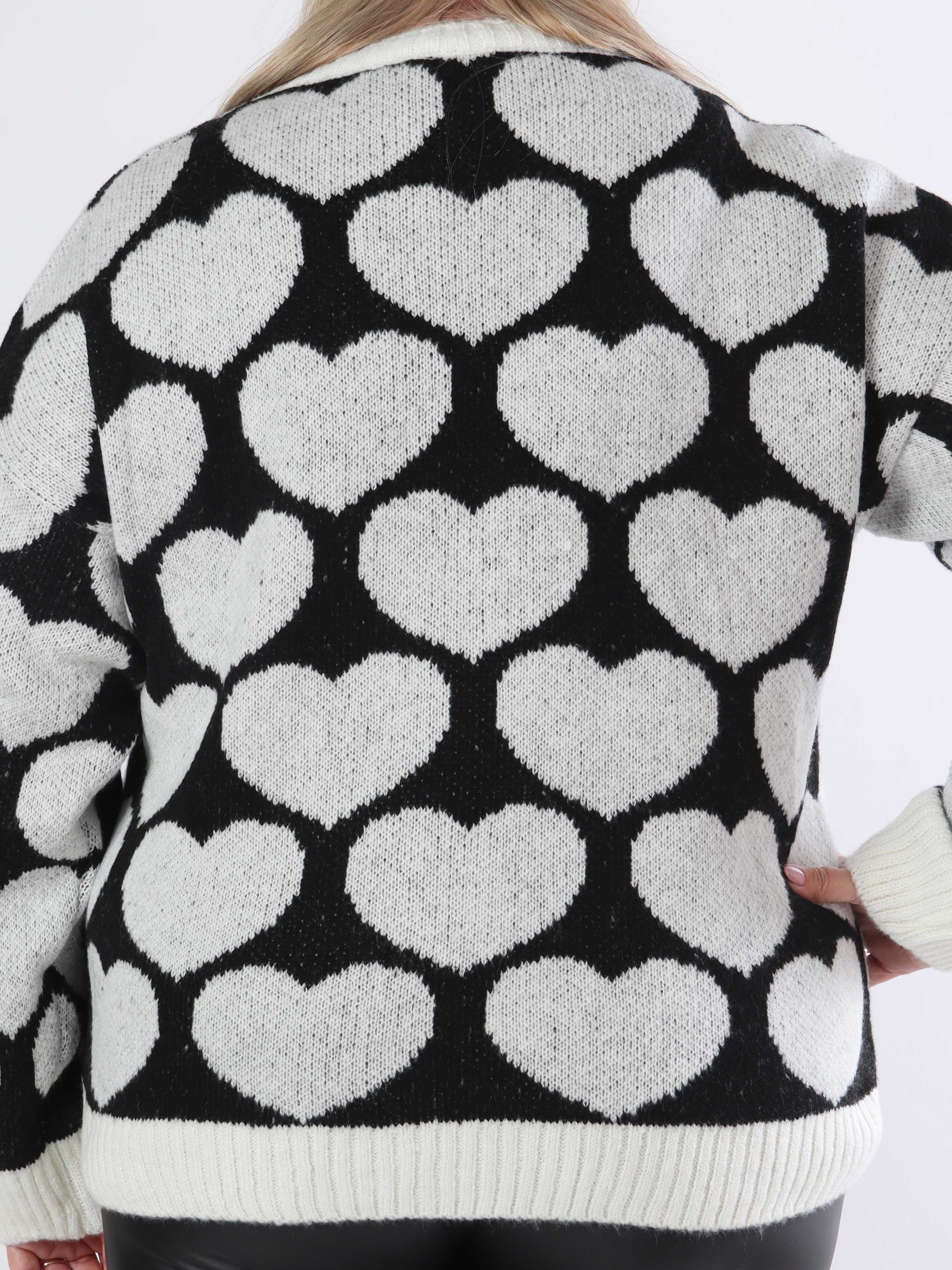 Saidy - Tjock plus size stickad blus med hjärtan